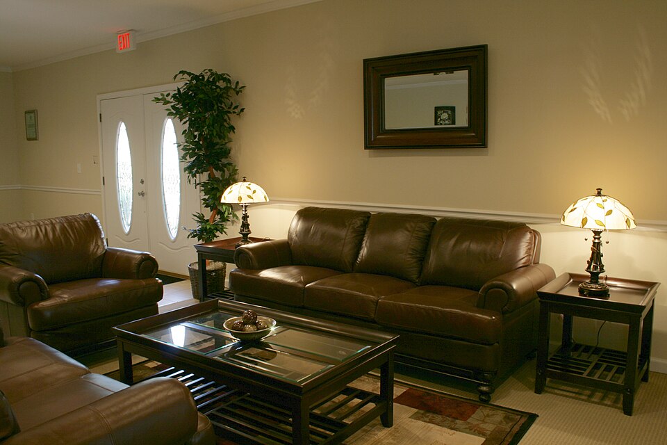 Stylish & Affordable Used Furniture